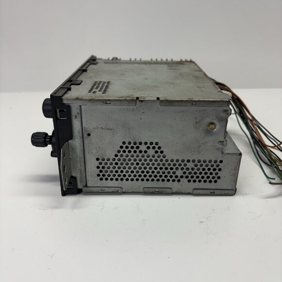 98-02 Chevy Suburban LS Z-71 1500 Series AM/FM CD Radio OEM Delco Electronics - Picture 13 of 15